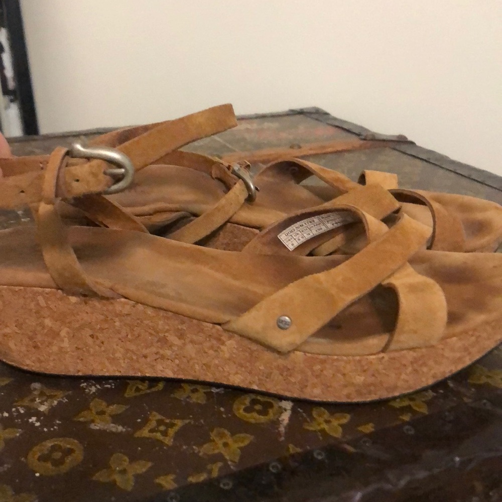 Uggs platform suede sandals